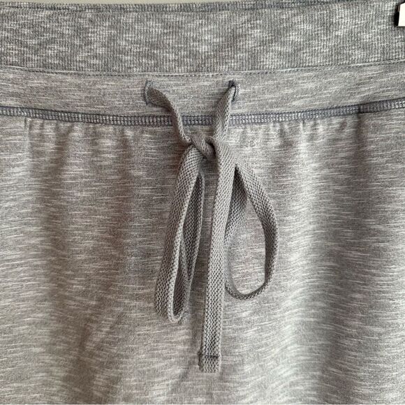 Athleta Techie Terry Skirt size medium - Picture 4 of 8